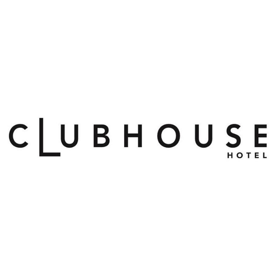 Club House Hotel & Restaurant ネアン エクステリア 写真
